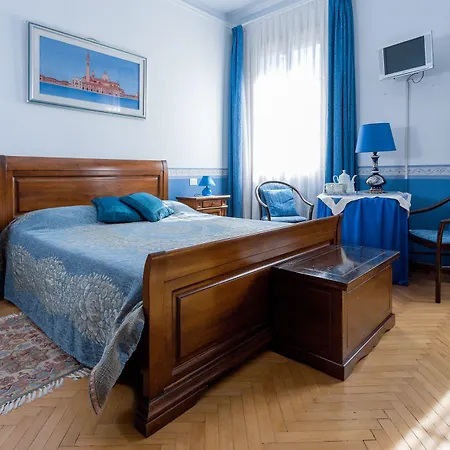 Casa Delle Rose Venice Lido Nocleg ze śniadaniem Lido di Venezia